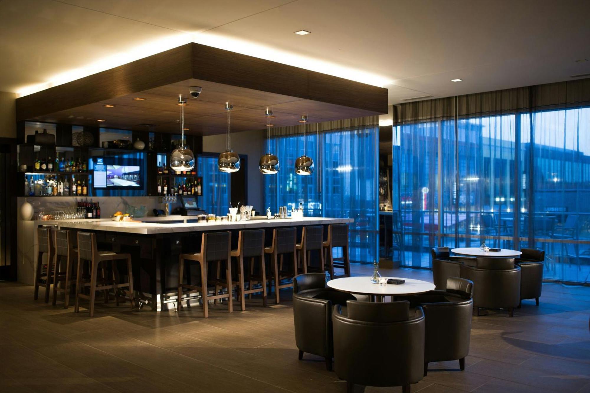Ac Hotel Cincinnati At Liberty Center Уэст-Честер Экстерьер фото